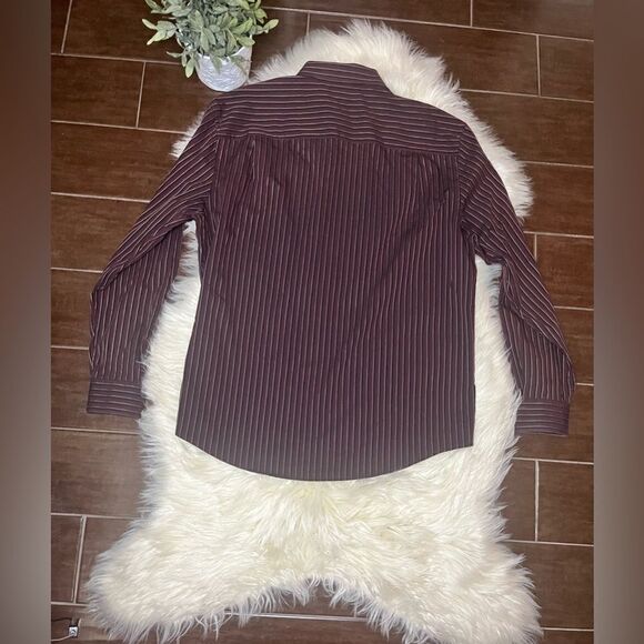Axist burgundy striped button down sz XL - Picture 3 of 5